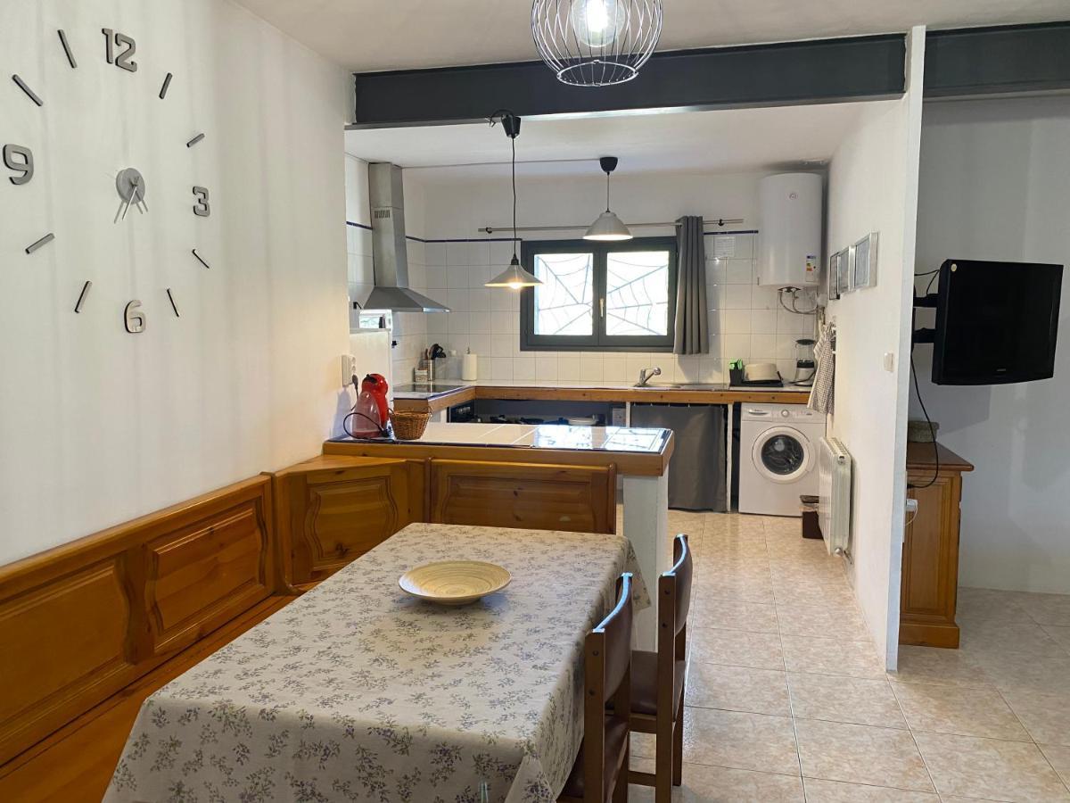 El Moli Villa Ulldemolins ภายนอก รูปภาพ